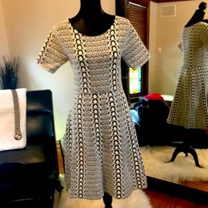 Absolutely beautiful dress.